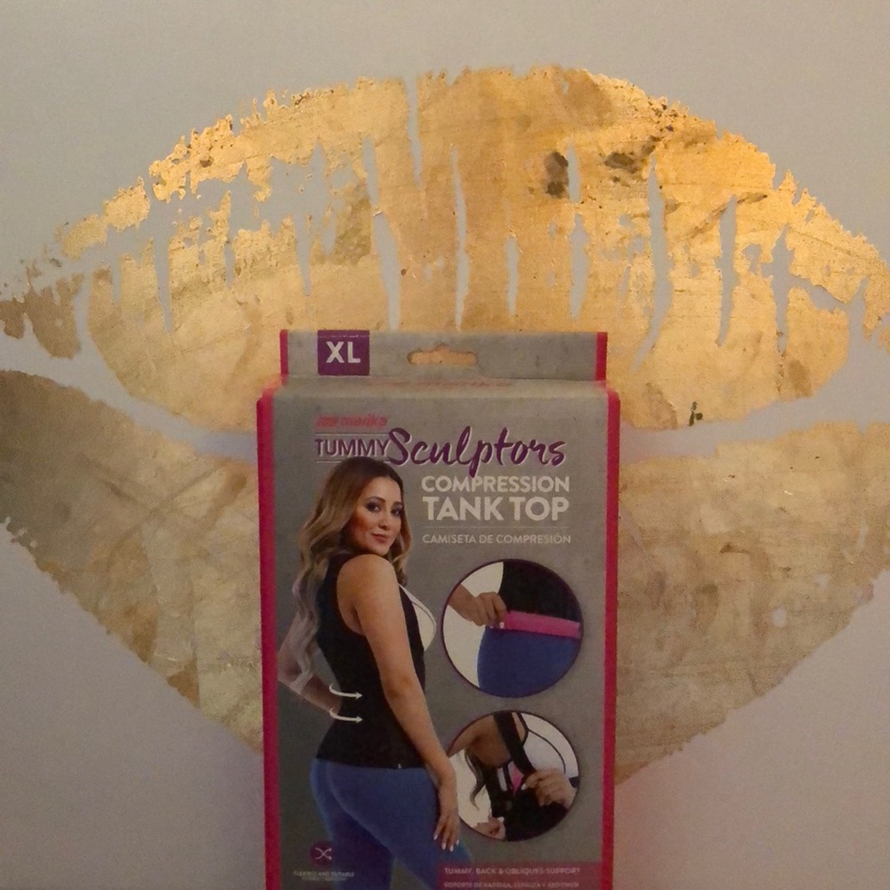 NWT Tummy Sculptor XL
